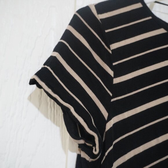 Women's Black and Brown Chevron Stripe Short-Sleeve Shirt - Size Small - Picture 2 of 7